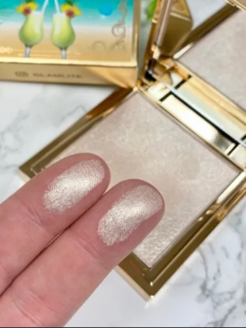 New Glamlite Pina Colada Highlighter - Picture 4 of 9
